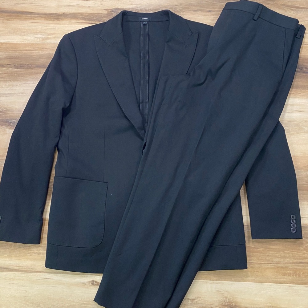 Express Suit 44L 38W Extra Slim Cotton Blend Stretch Two Button Black